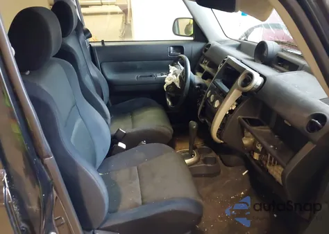 2006 Scion Xb from USA, damaged, VIN JTLKT324264063687